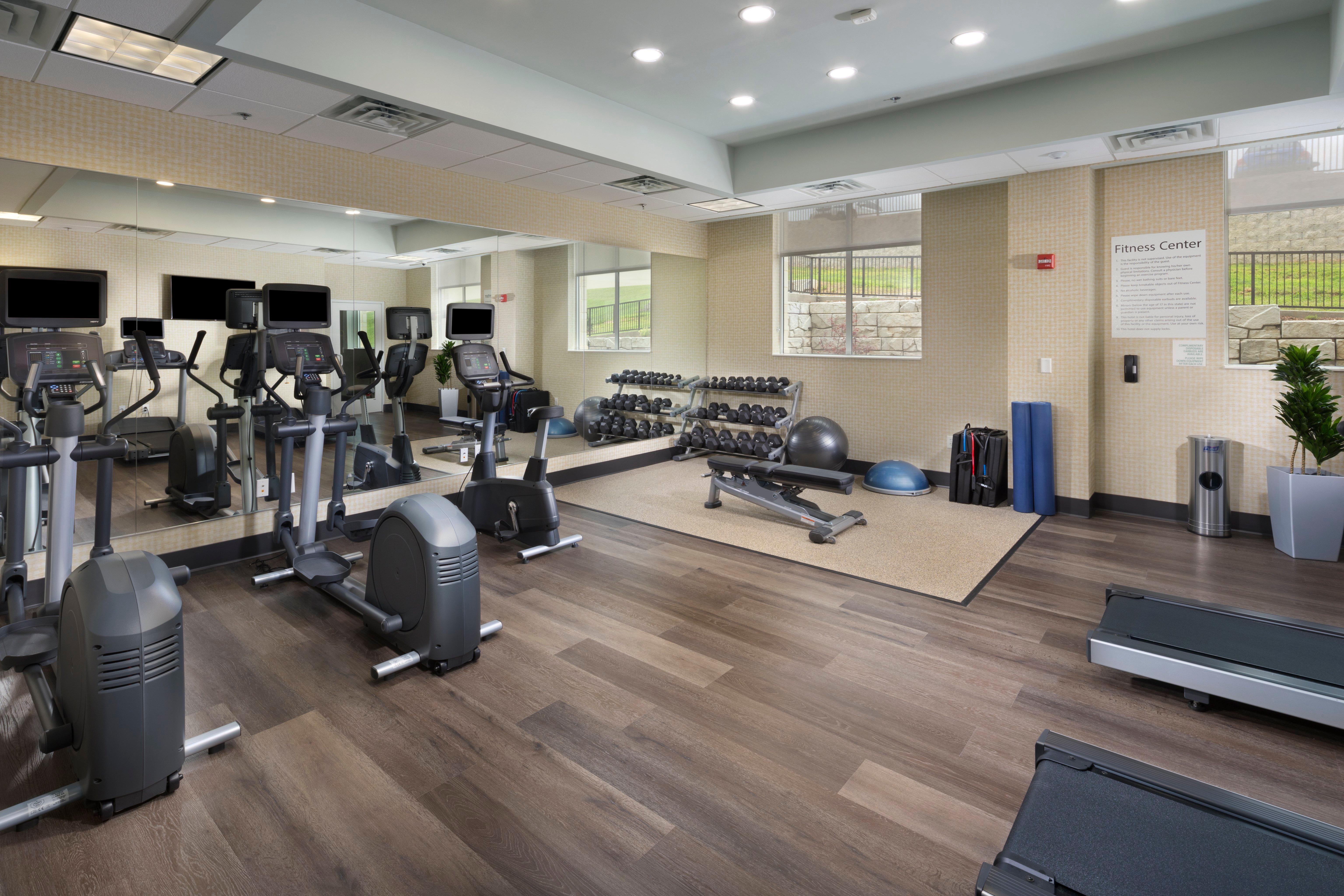 Holiday Inn & Suites Arden - Asheville Airport By Ihg Eksteriør billede