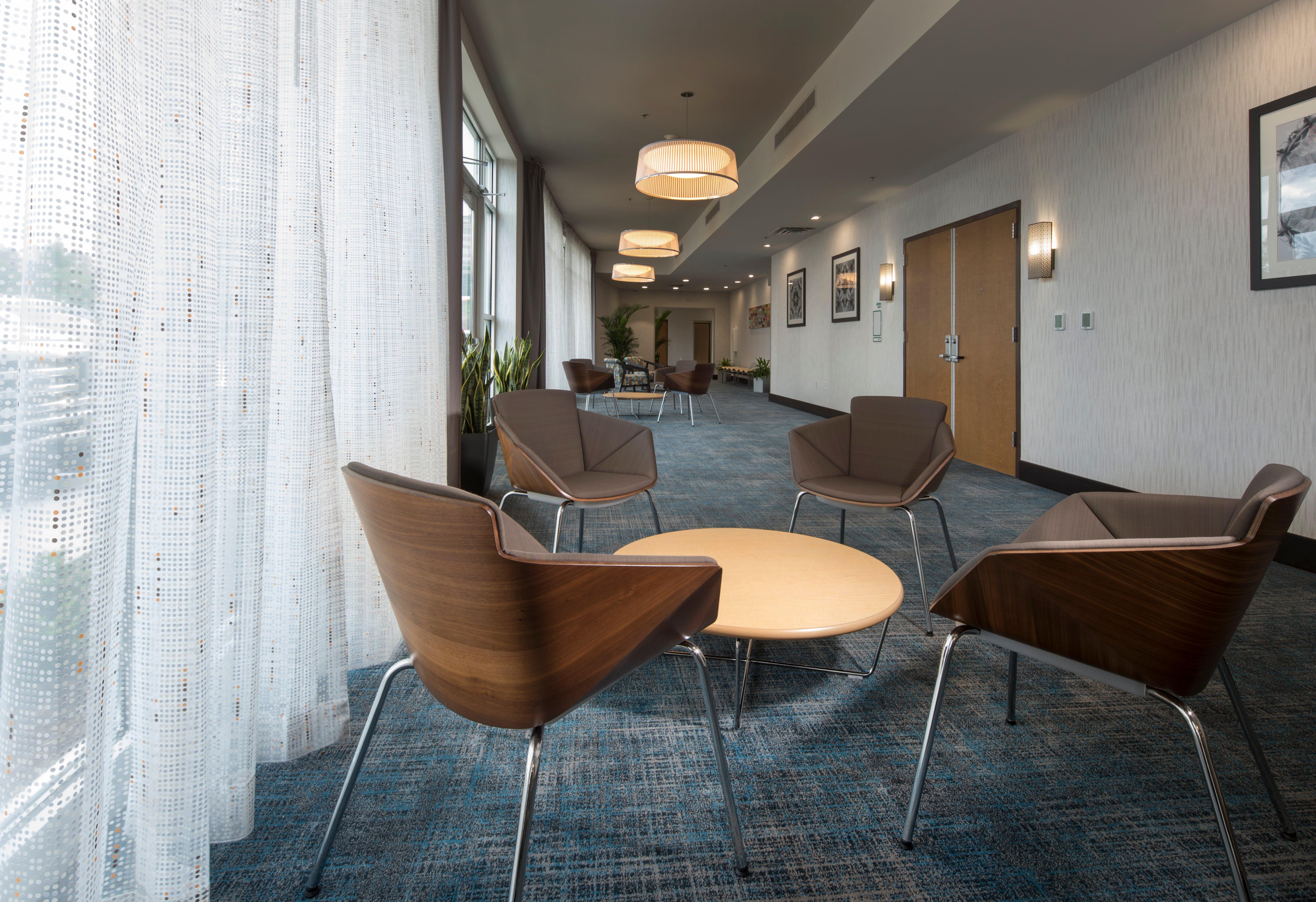 Holiday Inn & Suites Arden - Asheville Airport By Ihg Eksteriør billede